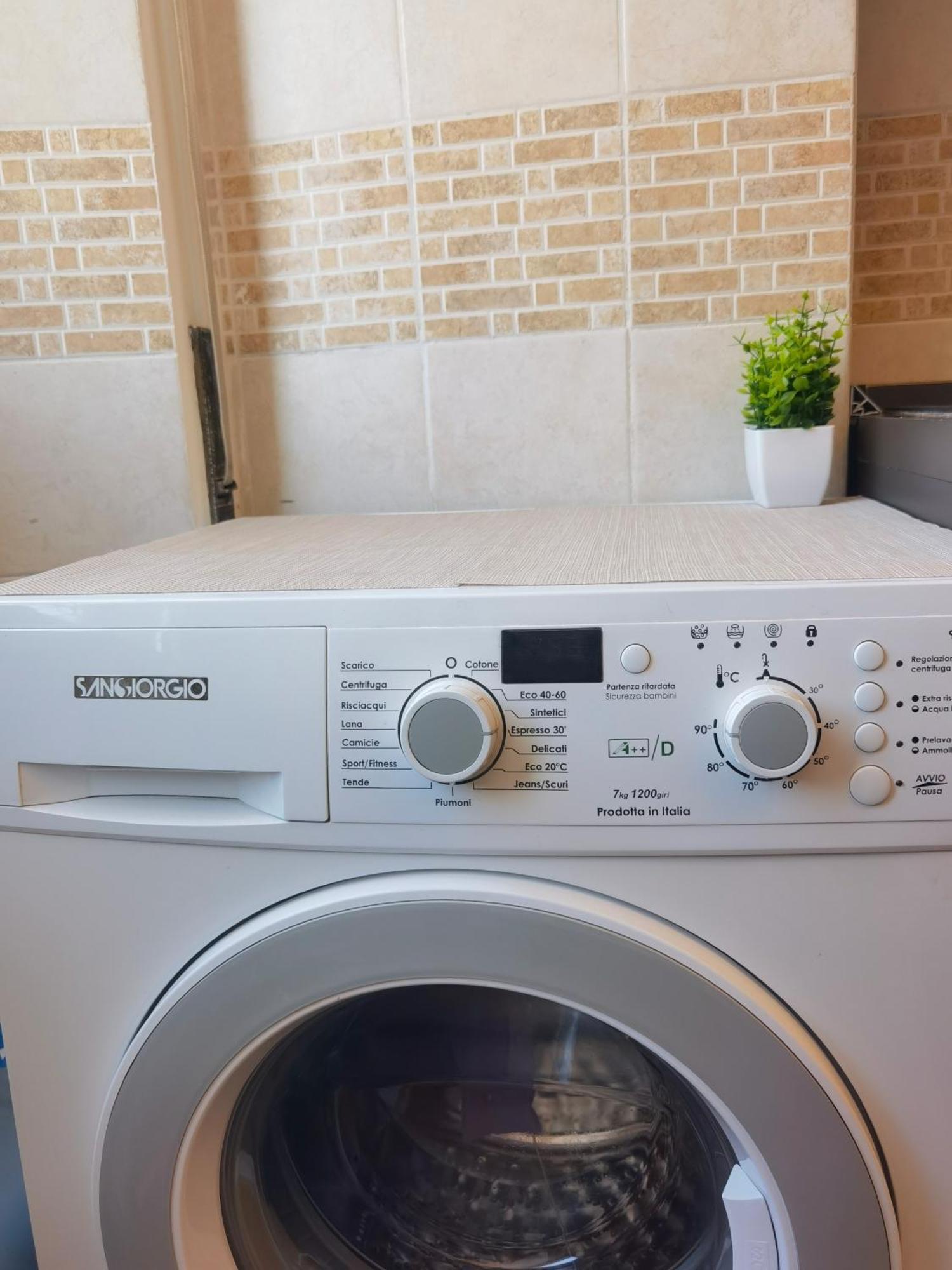 רומא Metro Lodi Apartment מראה חיצוני תמונה